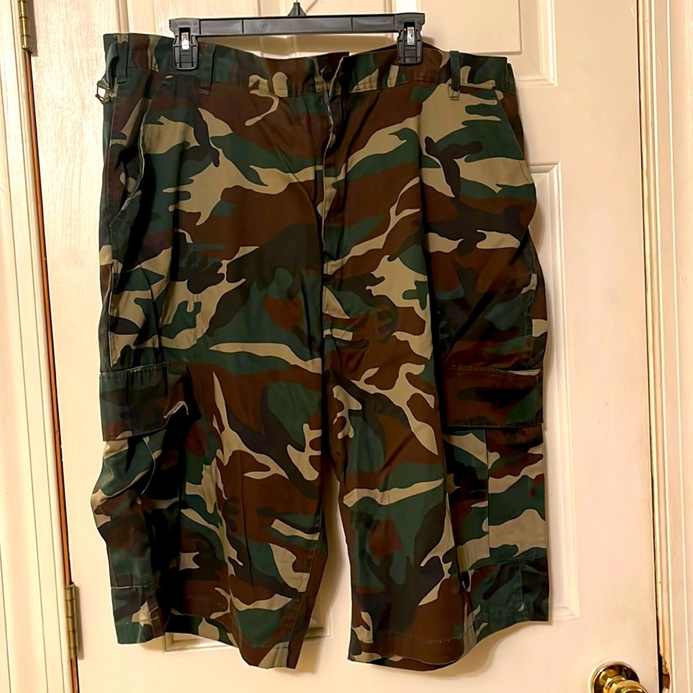 Cargo Camouflage Shorts